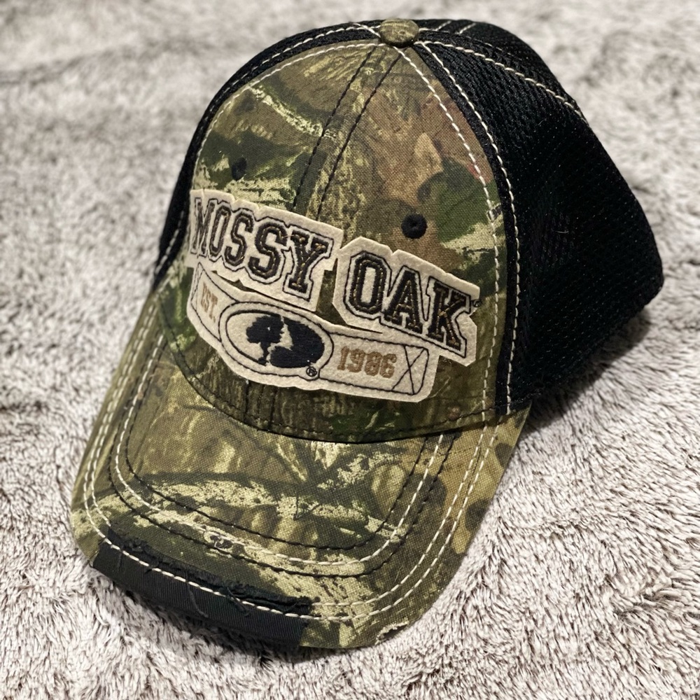 Mossy Oak stretch fit baseball hat